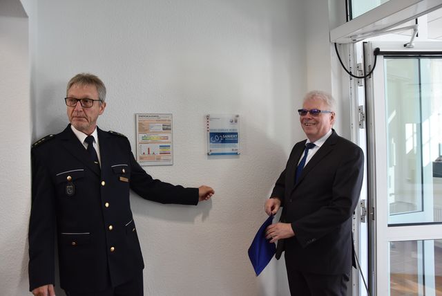 Polizeidirektor Thomas Beck und Staatssekretär Werner Koch