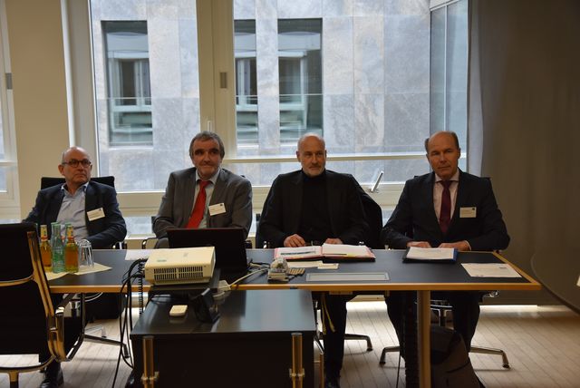 Prof. Dr. Andreas Ernst, Armin Raatz. Wolf-Martin Ahrend, Dr. Karsten McGovern
